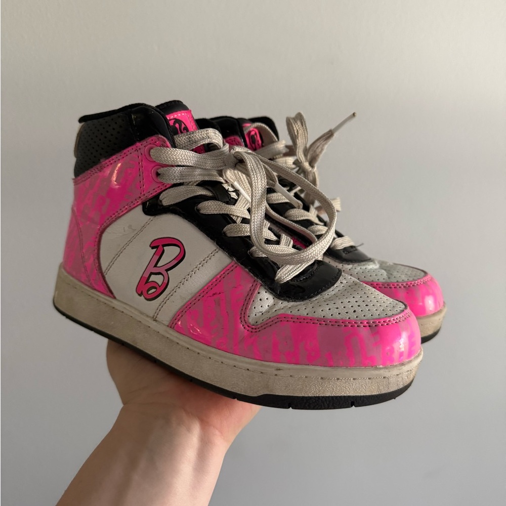 Mattel Barbie 2022 Hightop sneakers Size 2 girls